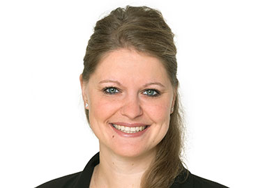 PERICON übernimmt Christiane Richter nach ihrem erfolgreichem Studienabschluss