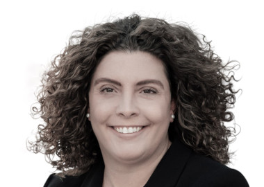 Frau Yvonne Schmitt ergänzt das PERICON-Team